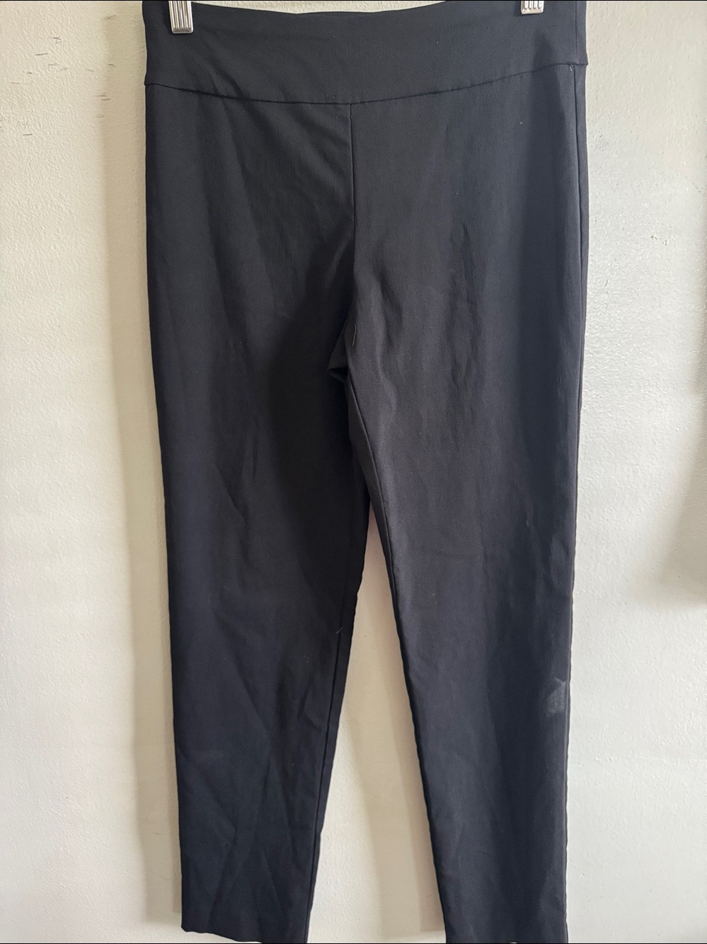 Krazy Larry pull on black ankle pants size 2